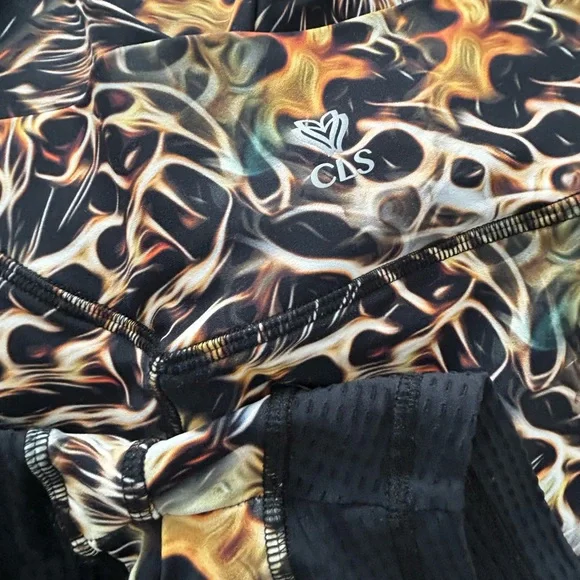 CLS Activewear Scrunch Booty Shorts – Fire Print, Double Layer, Made in USA - Picture 9 of 9